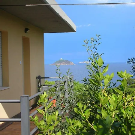 La Scappatoia Hébergement de vacances Cavo